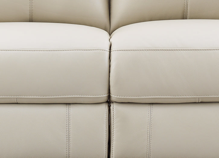 Muskoka Power Headrest Zero Gravity Reclining Loveseat