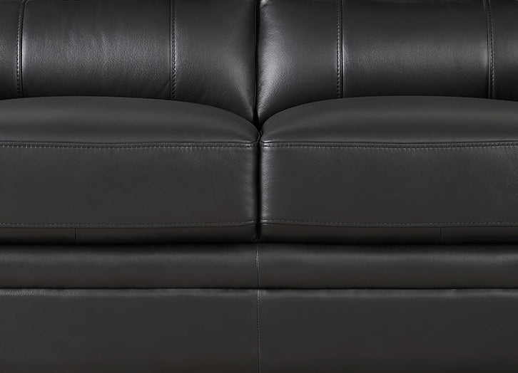 Luxor Loveseat