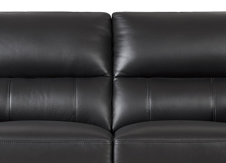 Luxor Loveseat